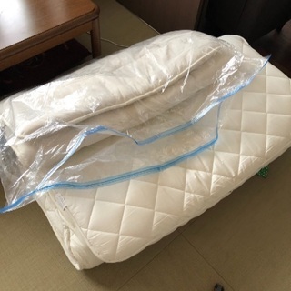 敷布団のみ セミダブルとシングル1枚ずつ