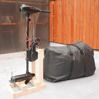 ゴムボート　エレキモーター＆バッテリーつきの画像