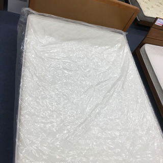 RF0748 中古品　宮付ダブルベッド　(マット付き)