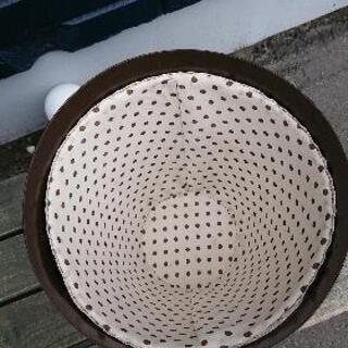 【先着順】ゴミ箱　ブラウン　ドット【引取限定】の画像