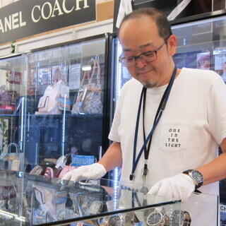 ★リユースショップ　シニアスタッフ募集★週3日～　未経験者歓迎　　50代60代の方活躍中！　空いてる時間を有効に使いませんか？の画像