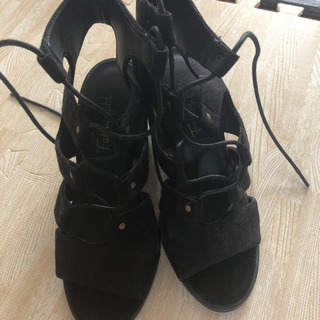 レースアップヒールサンダル Lサイズの画像
