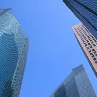 埼玉のカーショップでの清掃の画像