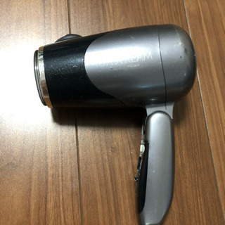 【ワンコイン】ドライヤーお譲りします！の画像