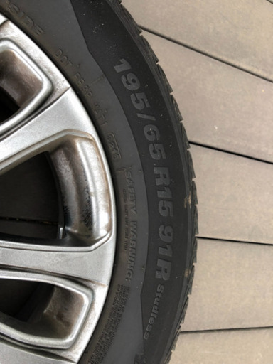 スタッドレスタイヤ ホイール込み