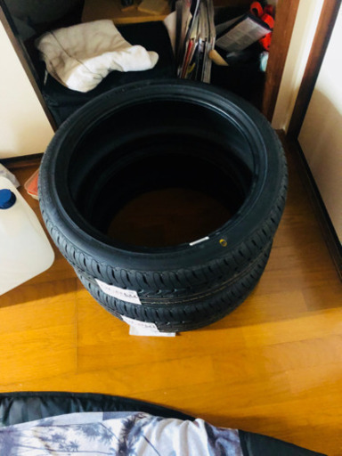 新品タイヤ2本