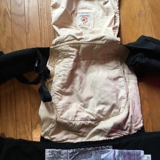 値下げしました！黒エルゴとグレーインサートの画像