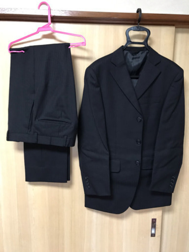 ☆彡最終値下げ☆彡 《 お得 》美品MENSスーツ☆