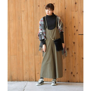 新品【r･p･s】バックレースアップキャミオールインワンの画像