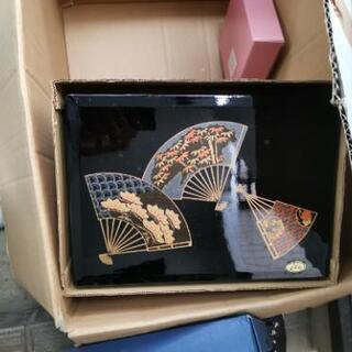 美濃焼、漆塗り重箱等和洋食器多数の画像