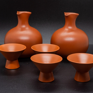 【美品】徳利２つ＋お猪口４つ⇨値下げしました