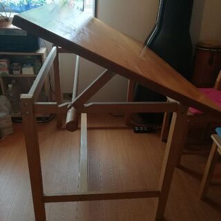 ダイニングテーブル　作業テーブル　木製の画像