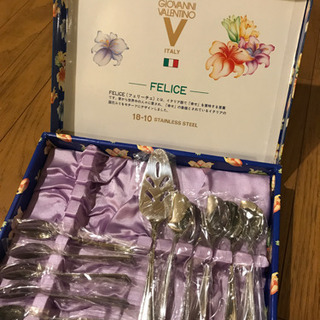 【新品未使用・セット内容欠けあり】ジョバンニ・バレンチノ カトラ...