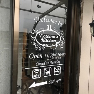 OPENしたての落ち着いた個人カフェ