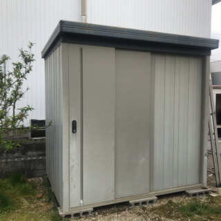 屋外物置
