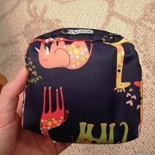 レスポートサックのポーチの画像