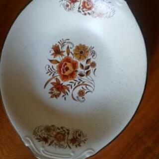 レトロカレー皿　５枚セットの画像