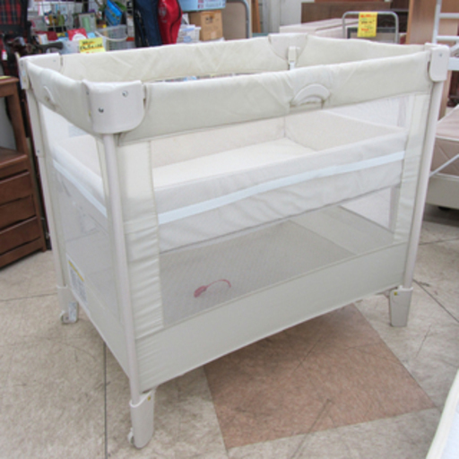 PayPay可 手稲リサイクルAprica/アップリカ ココネル 66040 たためる ベビーベッド/プレイヤード  収納バッグ付き   中古 格安品 ￥10,000-