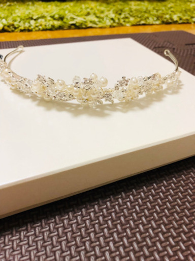 ウエディングティアラ、ネックレス、ピアス