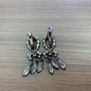 イヤリング（ブラック）の画像