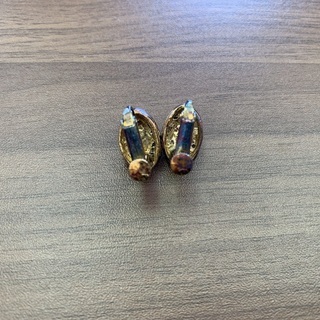 イヤリング（ゴールド＆レッド）の画像