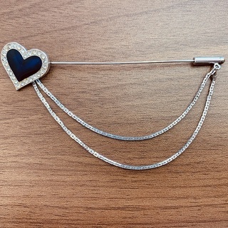 ブローチ６点セットの画像