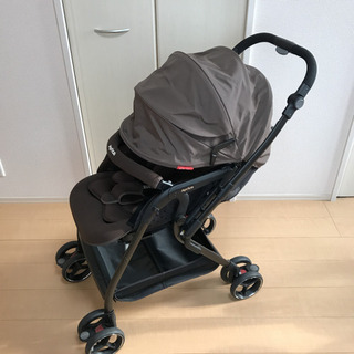値下げ！美品✨ベビーカー アップリカ オプティアの画像