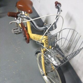 18インチ　自転車　クリームイエローの画像