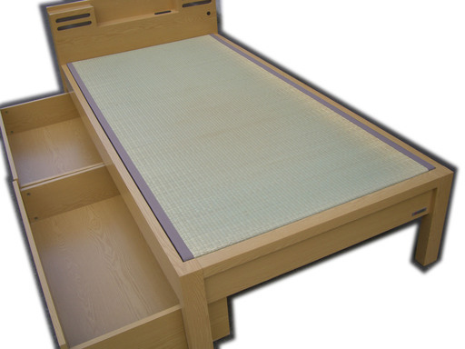 札幌市内限定◆畳ベッドシングルサイズ　ベッドフレーム　引出し付き　コンセント付　USED/Granz(グランツ)　店頭引取りOK