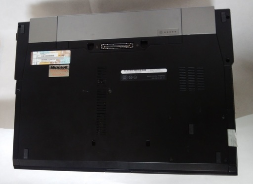【 新品SSD 240GB 換装　】 　Dell Latitude E6500　中古良品　１５インチ液晶