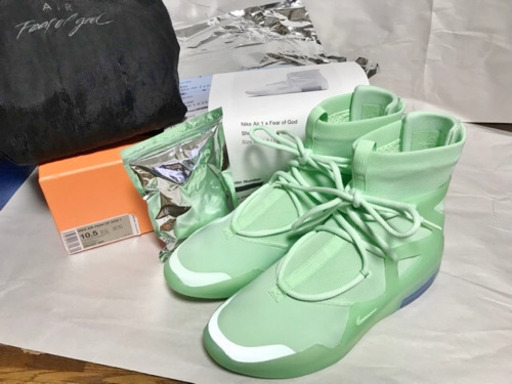 【日本未発売】ナイキ×フィアオブゴッド1