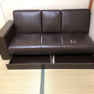 ソファをお譲りします。