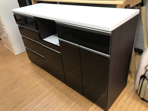 【リサイクルサービス八光　田上店　配達・設置OK】　ホワイト＆ブラウン　ワイドタイプ　キッチンボード