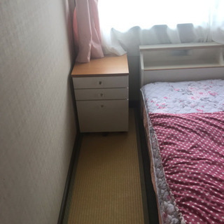 中古品シングルベッド