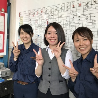 【土曜隔週・日曜休み】倉庫作業＆10tトラック地場配送ドライバー(婦中町～富山市内)の画像