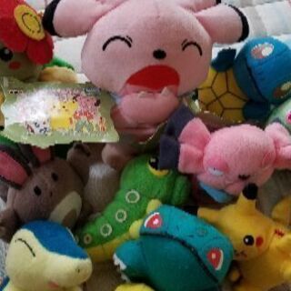 ポケモン ぬいぐるみ マスコット 全12個 リバーシブルありの画像