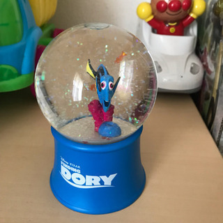 ファインディングニモ ドリー スノードーム