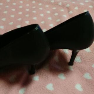 【商談中】新品🎵訳あり24センチパンプスの画像