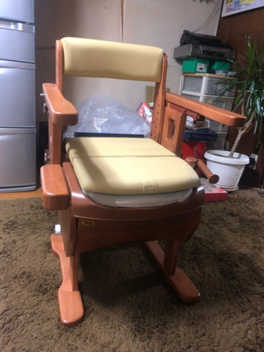 【断捨離】介護★未使用★トイレ★ アロン化成 家具調トイレ セレクトR ひじかけはねあげ★排泄補助