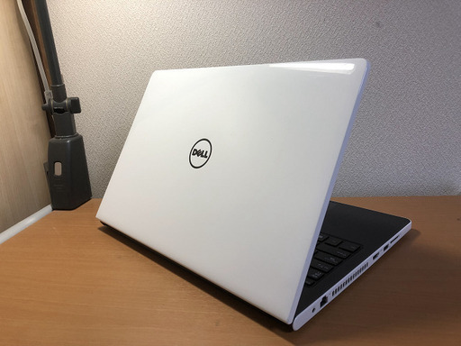 受付けを停止いたします。中古美品　DELL inspiron 15 5000  Celeron 3205U 1.50GHz 2コア 新品SSD256GB   8GBメモリ　新品キーボード　新品有線マウス付属