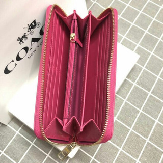 コーチ長財布正規品の画像