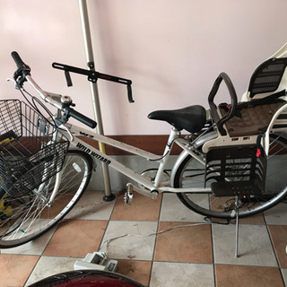 子供を乗せる荷台付自転車
