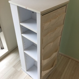 回転棚 タワー 収納 ラック 4面 白 中古の画像