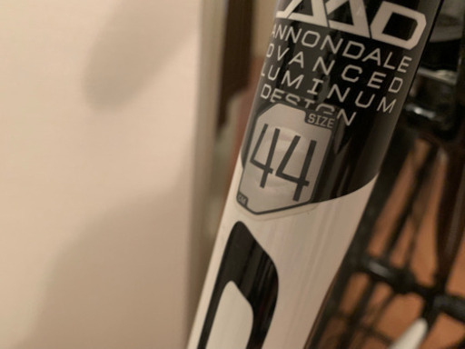 キャノンデールCAAD8 105仕様