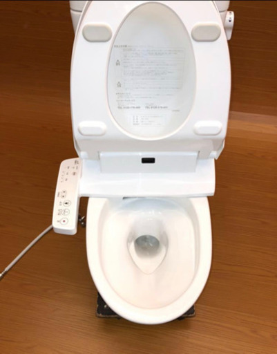 ◎美品◎住宅展示場 展示品 未使用☆LIXIL　タンク型トイレCW-H42 電気温水器 INAX リクシル 温水トイレ（477）AKARI