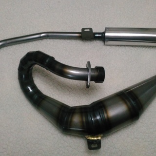 商談成立・カワサキ　ＫＳＲ１，２用　新品マフラー