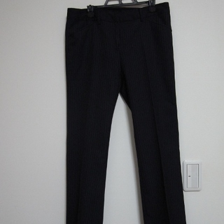 値下げ(クリーニング済)ORIHIKA　レディス上下ジャケット9号パンツ7号の画像