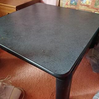 こたつのテーブル のみ、あげますの画像