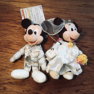 ミッキーミニーのウェディング人形ペア