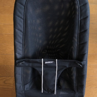 ベビービョルン バウンサー